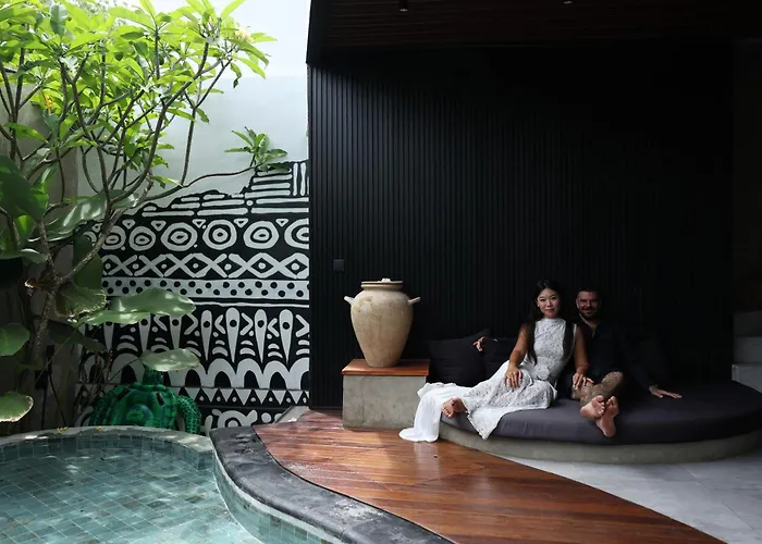 Coconut Tribe Stunning Luxury 3br Villa Uluwatu (Bali)